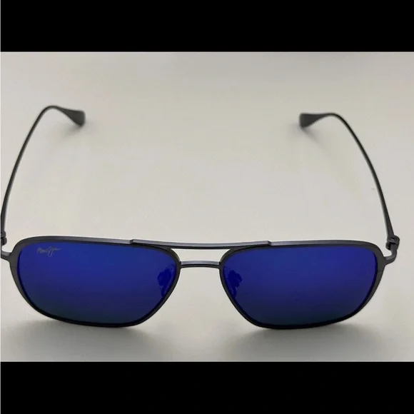 NEW Maui Jim Beaches Aviator Titanium Polarized Blue Hawaii - Main Image
